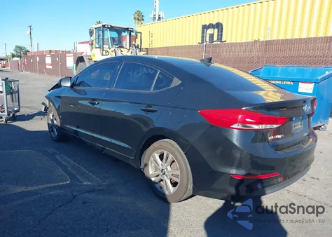 2017 Hyundai Elantra Se z USA, uszkodzony, nr VIN 5NPD84LF6HH065211